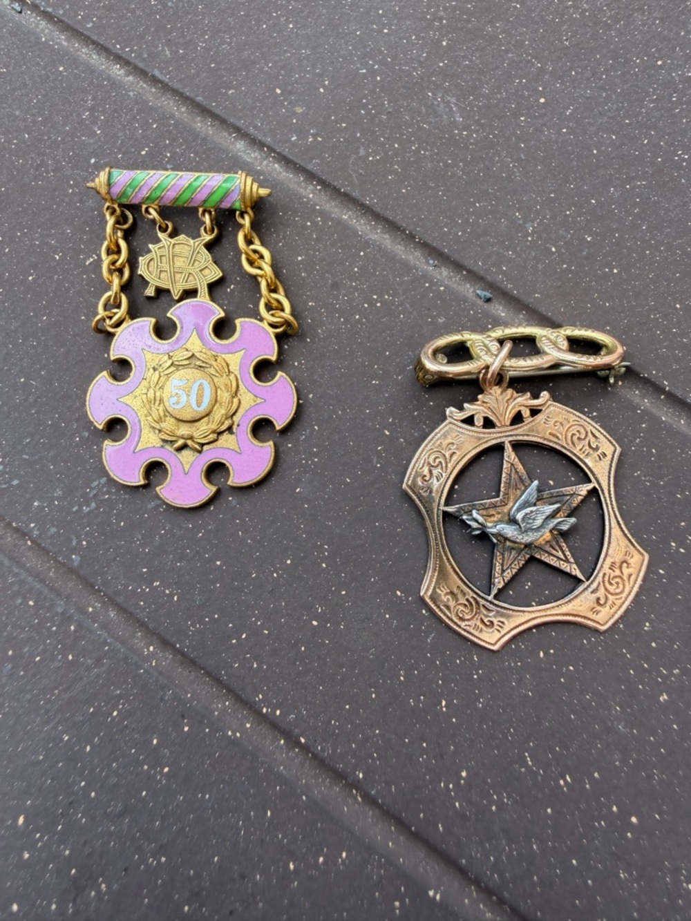 Vintage Odd Fellows Daughters of Rebekah Medals and Bracelet - Picture 4 of 12